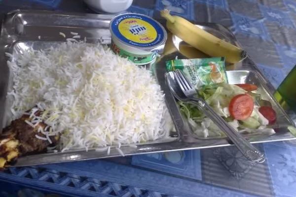 بخش اعظم انرژی دانشگاهها صرف امور تغذیه و خوابگاه میشود بخش اعظم انرژی دانشگاهها صرف امور تغذیه و خوابگاه میشود