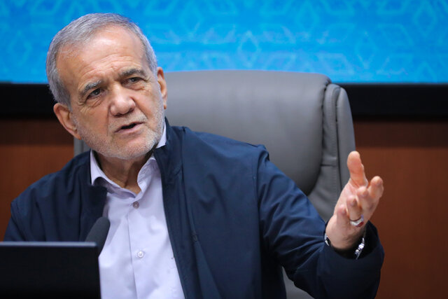 نگاه و رفتار جدید را باید به مدارس منتقل کنیم نگاه و رفتار جدید را باید به مدارس منتقل کنیم