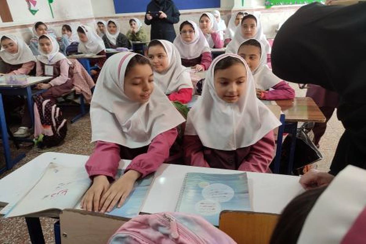 آمادگی مدارس برای آغاز ثبتنام دانشآموزان از ابتدای خرداد/ ضرورت همکاری بینبخشی برای شناسایی و جذب بازماندگان از تحصیل آمادگی مدارس برای آغاز ثبتنام دانشآموزان از ابتدای خرداد/ ضرورت همکاری بینبخشی برای شناسایی و جذب بازماندگان از تحصیل