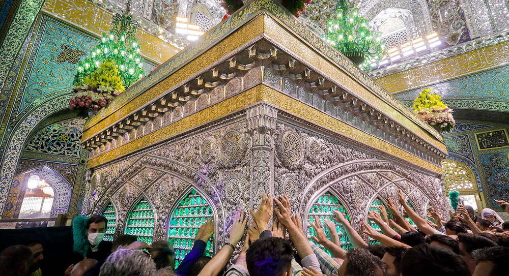 حرم رضوی پناهگاه امن دلها و زدودن غمها حرم رضوی پناهگاه امن دلها و زدودن غمها