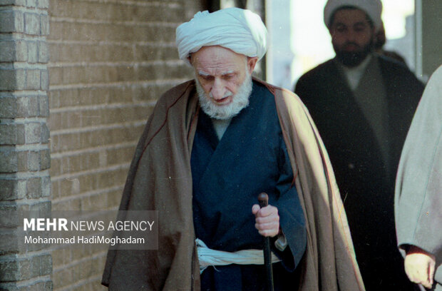 سالگرد آیتالله بهجت؛ مسجد اعظم قم میزبان عاشقان سالگرد آیتالله بهجت؛ مسجد اعظم قم میزبان عاشقان