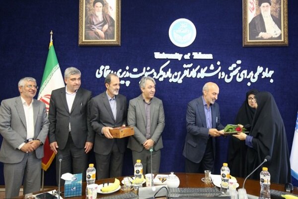 سرپرست دانشگاه تهران: شهدا سرمایه‌های همیشگی‌اند