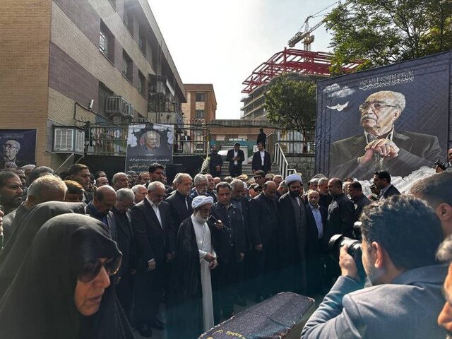 تشییع پیکر ناصر قفلی با حضور رییس جمهور