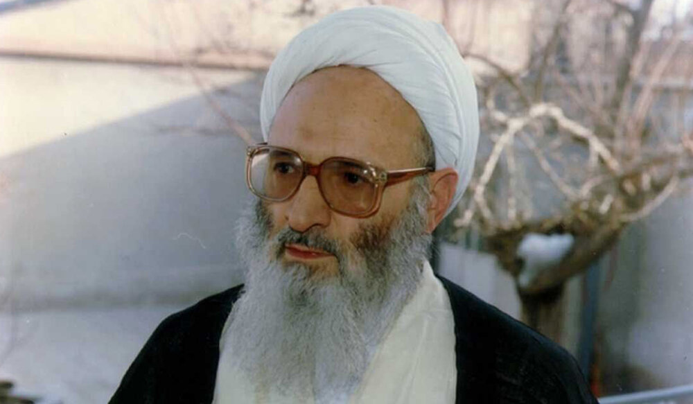 رمز رهایی از تنگناها و سختی‌های زندگی از زبان علامه حسن زاده آملی