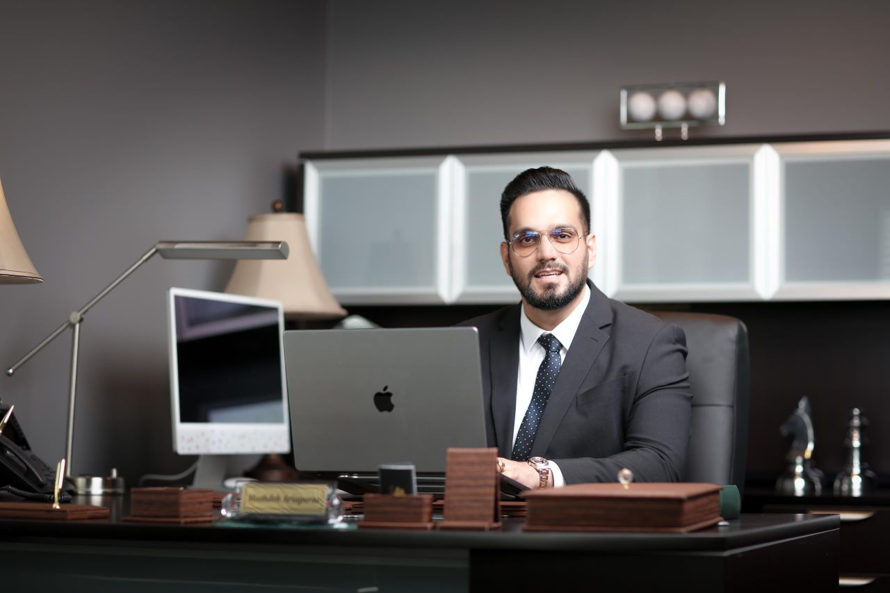مهندس احمد ایوبیپور - مهاجرتی که به برندسازی انجامید مهندس احمد ایوبیپور - مهاجرتی که به برندسازی انجامید