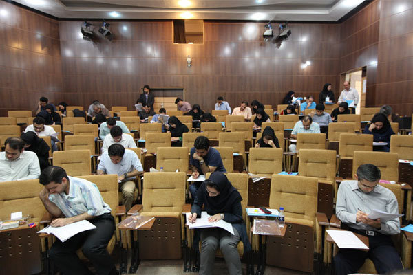 اطلاعیه معاونت حقوقی وزارت بهداشت درباره برگزاری آزمون دستیاری ۵۲