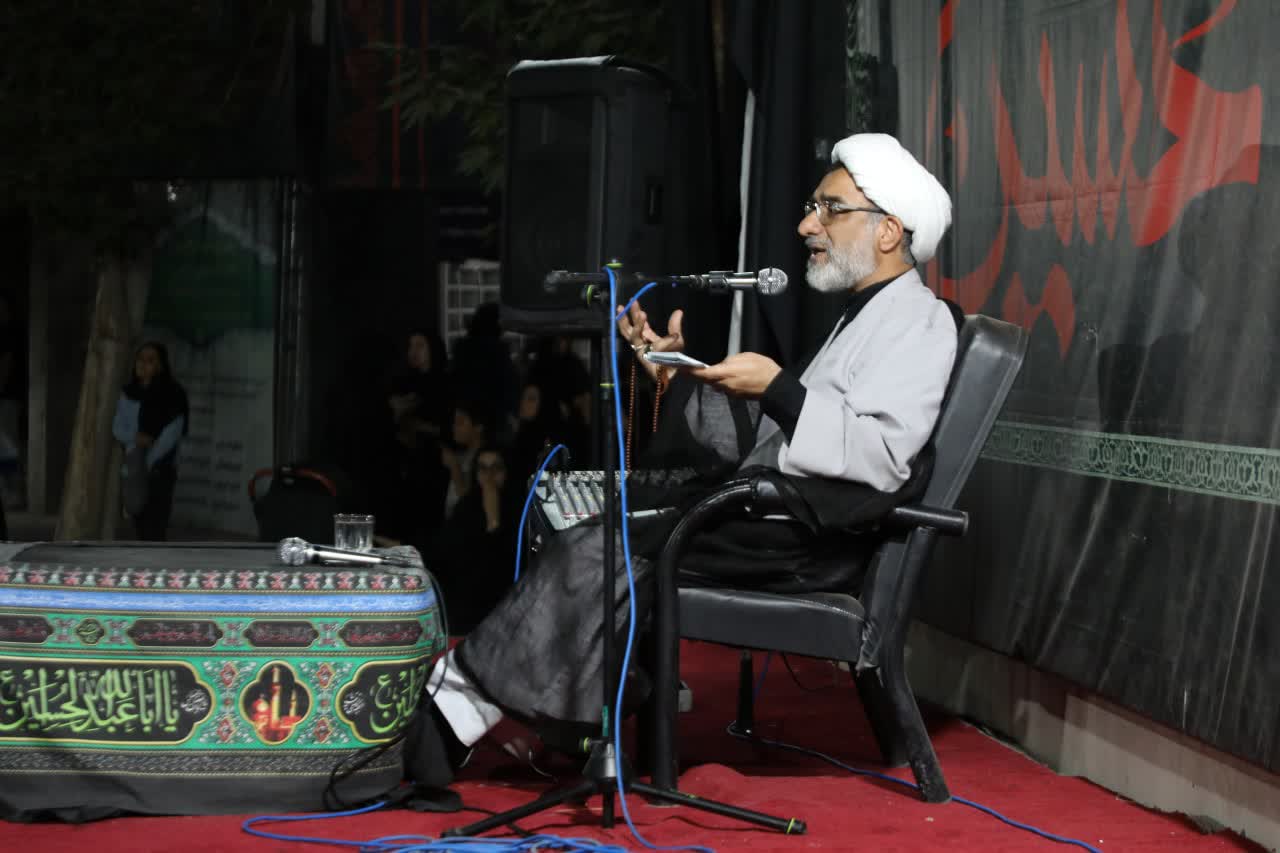 مدینه فاضله نیازمند تحقق فضائل اخلاقی است مدینه فاضله نیازمند تحقق فضائل اخلاقی است