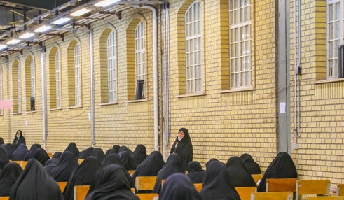 ثبت‌نام تکمیل ظرفیت حوزه‌های علمیه خواهران تا ۲۰ شهریور ادامه دارد