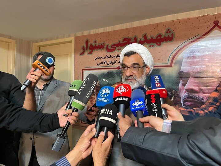 قانون تابعیت مانعی بزرگ بر سر راه استفاده از نخبگان است