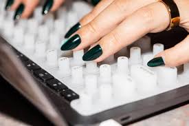 کیبورد مخصوص ناخن‌ بلندها طراحی شد