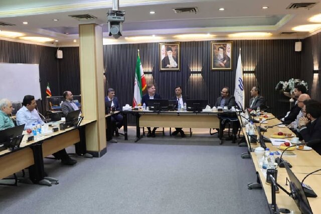 ضرورت ایجاد ایستگاه‌های جدید تحقیقاتی برای کاوشگر خلیج فارس با حمایت استانداری بوشهر