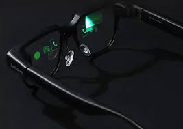 رونمایی از عینک هوشمند جدید لنوو؛ گجتی برای حرف زدن، ترجمه و سخنرانی!