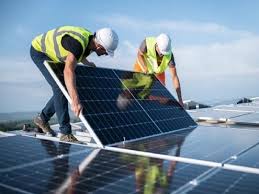 ۱۲۰۰ مدرسه در تهران به پنل خورشیدی مجهز می شوند