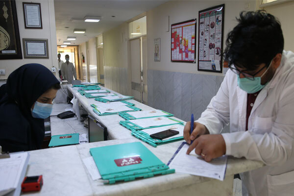 تکمیل ظرفیت پنجاه و دومین دوره دستیاری تخصصی: پذیرش ۱۳۴۴ نفر از ۵ آذر  