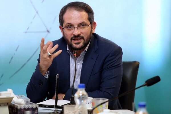 توجه به دانشجو نباید فقط در روز دانشجو باشد  