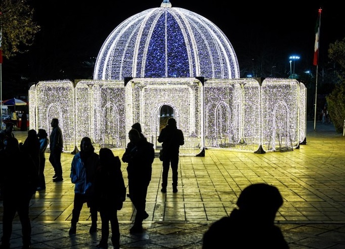 گنبد و پردیس نوری بوستان ملت افتتاح شد