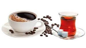 قهوه یا چای؟ کدام برای سلامت استخوان‌ها پس از یائسگی بهتر است