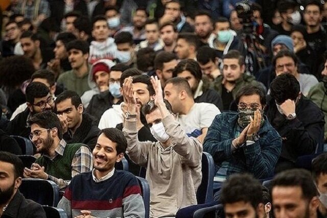  جشنواره سردار شهید سلیمانی؛ مراسم ویژه تقدیر از نخبگان ایثارگر کنکور سراسری و تحصیلات تکمیلی