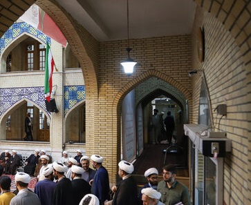  وظیفه و رسالت طلاب و حوزه‌های علمیه در ناآرامی‌ها چیست؟