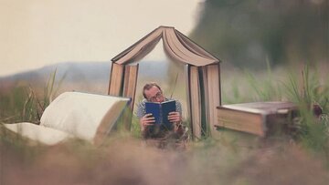 دوباره خواندن کتاب‌ها نشانه عقب‌ماندن از جهان تازه‌هاست؟