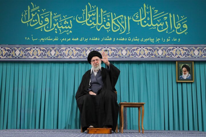 اساتید برجسته ایران: نه ترس، نه تردید در راه ولایت/ طوفان در انتظار هر حماقت دشمن 