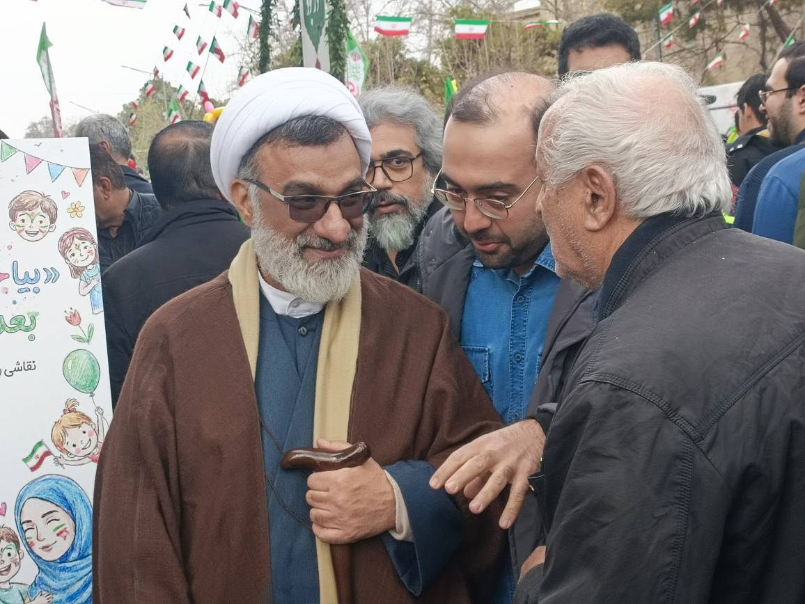 حجت الاسلام خسروپناه: مردم در ۲۲ بهمن با عشق آمدند و با مطالبه‌گری بازگشتند
