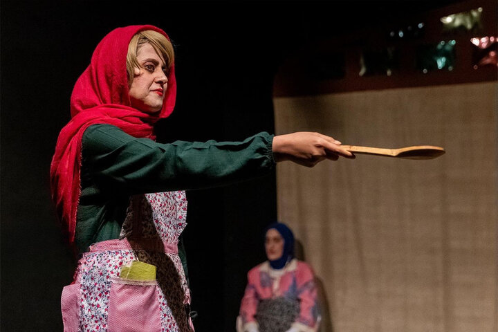 نمایشی کمدی با بازیگرانی که همه نابینا هستند