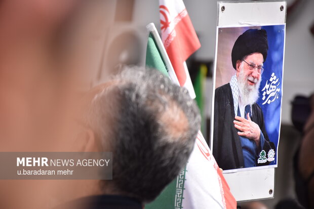 به یاد رهبر شهید انقلاب:  مباد این‌که بگویند منبری افتاد