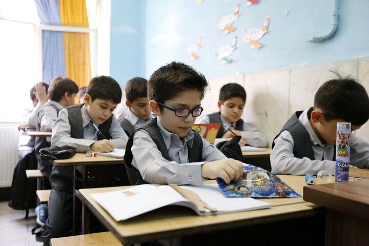  آغاز فعالیت خط مشاوره ای ۱۵۷۰ برای همراهی با دانش آموزان سوگوار