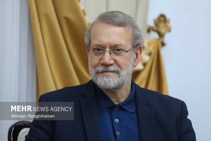 لاریجانی الهیات را مسیر بازتعریف «زیست مؤمنانه» در جهان مدرن می‌دانست