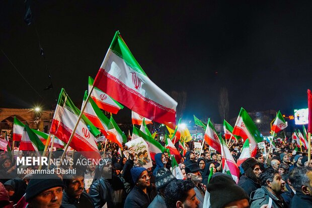  استاد یمنی: خدا را در خیابان های ایران دیدم