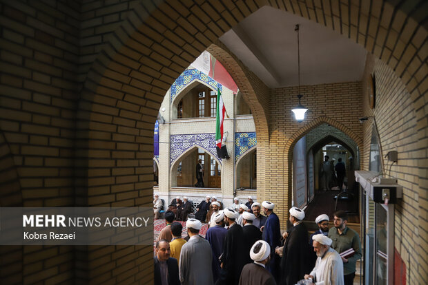  فراخوان جذب طلبه در حوزه علمیه آیت الله مجتهدی