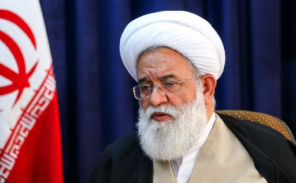 توهین رئیس‌جمهور آمریکای جنایتکار به حضرت مسیح جنایتی آشکار است 