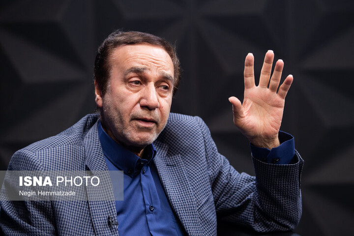  محمد گلریز: من و برادرم گلپا مسیرهای جداگانه‌ای را رفتیم