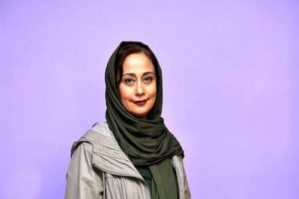خانم بازیگر در خواب مصنوعی به سر می‌برد