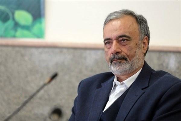  زنگ نماز همراه با زنگ مدرسه نواخته شود