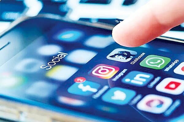  نگاهی به حکمرانی فضای مجازی در ایران از منظر تحلیل نهادی تنظیم‌گری