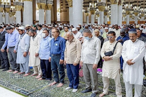  آیا اصرار بر تفاوت‌های فقهی، آب به آسیاب دشمنان وحدت اسلامی می‌ریزد؟