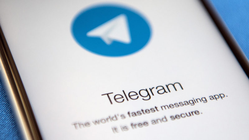 اپل کوتاه آمد؛ تلگرام به روز شد 