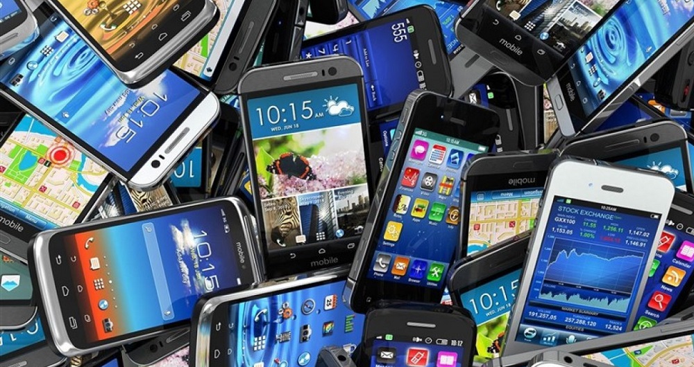 واردات بیش از ۷۳۶۰۰۰ دستگاه گوشی تلفن همراه 