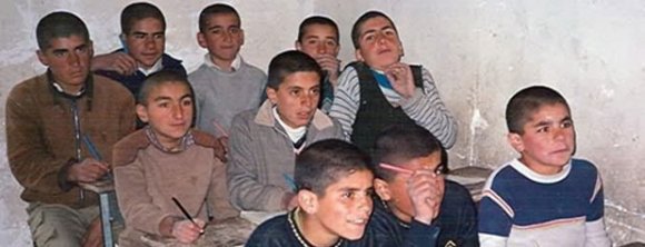 دهه شصتیها آمادگی زیادی برای پدر و مادر شدن ندارند/روایتی از سلامت روان نسلی که سختی کشید دهه شصتیها آمادگی زیادی برای پدر و مادر شدن ندارند/روایتی از سلامت روان نسلی که سختی کشید