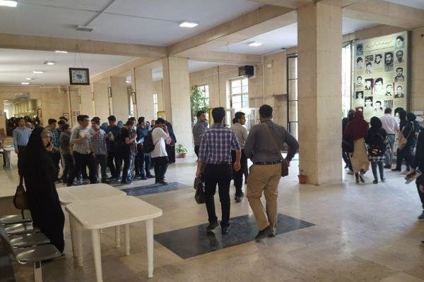 تعداد دانشجویان کم شد