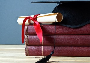  10 میلیون تومان بدهید، مدرک دکترا قانونی بگیرید!