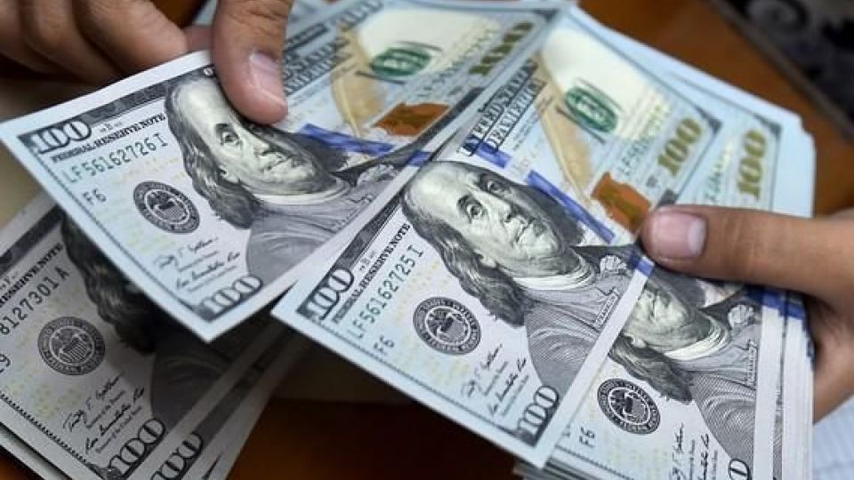 رد پای ۲ صراف در پشت پرده جهش دلار