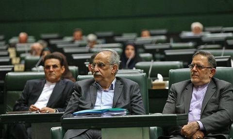 استیضاح «وزیر اقتصاد» رسماً کلید خورد