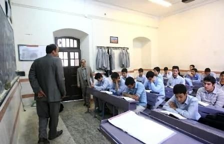 رتبه ایران در پوشش دانش‌آموزی مقطع متوسطه در جهان مطلوب نیست