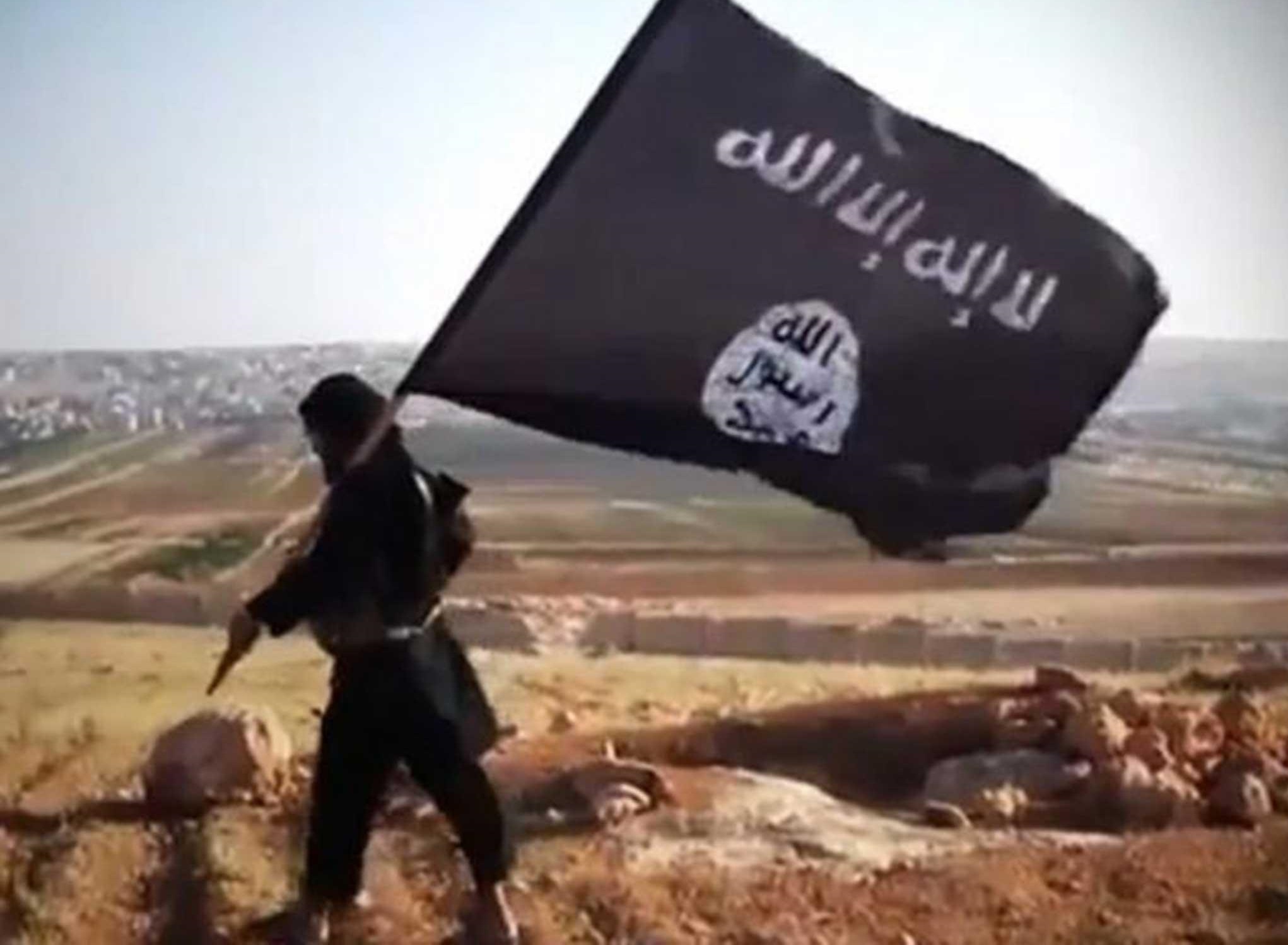داعش هم مسئولیت حمله اهواز را بر عهده گرفت +عکس