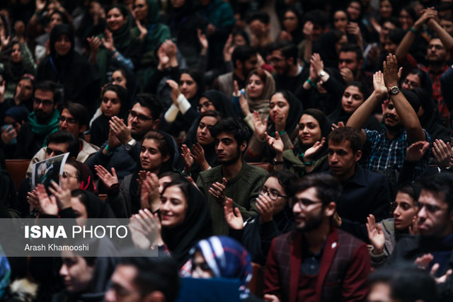کنترل محسوس و برخورد چکشی با دانشجویان کارساز نیست