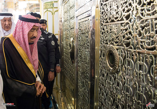 پادشاه و ولیعهد عربستان در حرم پیامبر (ص) +عکس