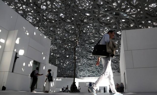  نمایش فرهنگ عربی در موزه لوور امارات 